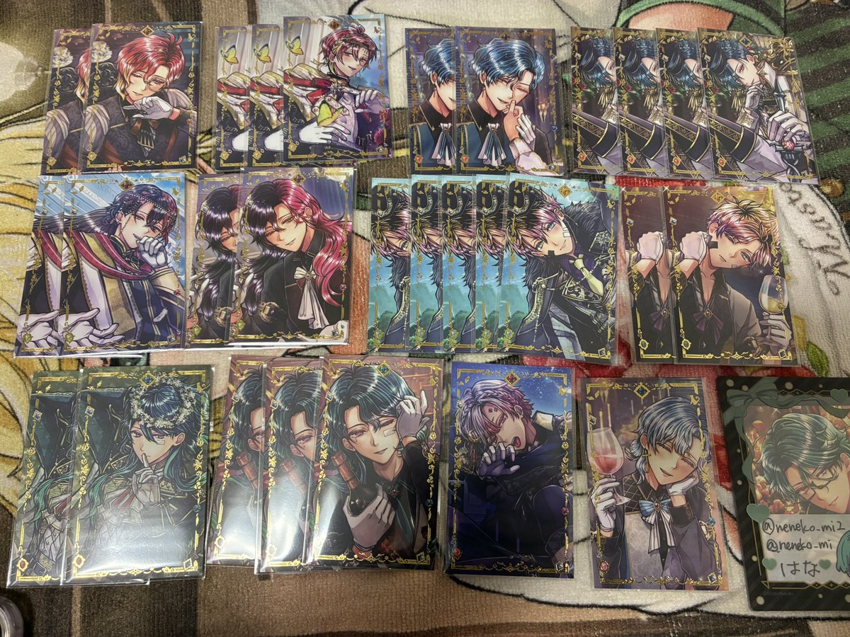 neneko_mi's tweet photo. あくねこ 悪魔執事と黒い猫 バトコレ 交換
譲▶︎ロノ バスティン ハウレス フェネス アモン ラムリ ルカス ラト フルーレ テディ ハナマル
求▶︎ナック 🍷🍫のみ

ハナマルはFF様と絵柄相談中のため、提供はどちらか1点
3枚目⚪️箔押し
郵送のみ
バトカンとの同時交換〇
お気軽にお声かけください https://t.co/td07nGcNW8