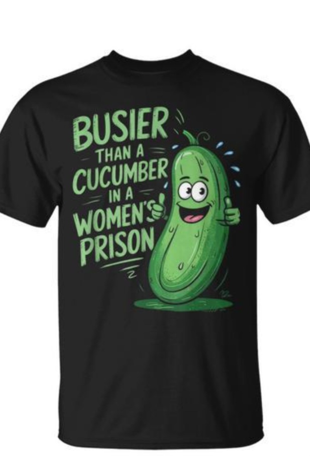 thelovebugz's tweet photo. Went to a diner in Arkansas and this guy was wearing this shirt https://t.co/fvfSf4dDj0
