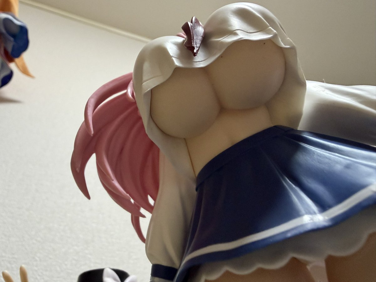 shion83_illust's tweet photo. 人の業みてぇなフィギュア手に入れたから見て https://t.co/R9Dipvmc3n