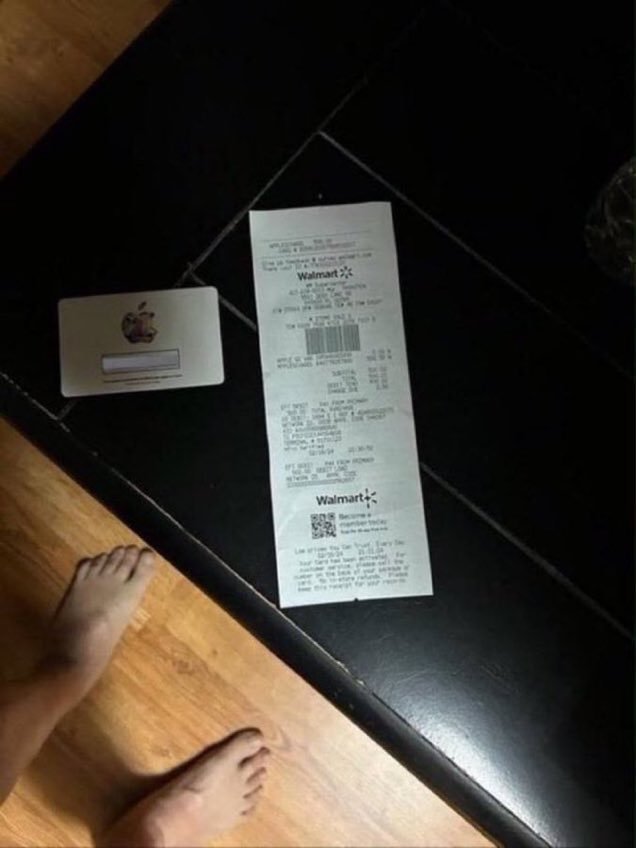 AlexxMichelle98's tweet photo. I sent you $50? https://t.co/Hcd8i27vFu