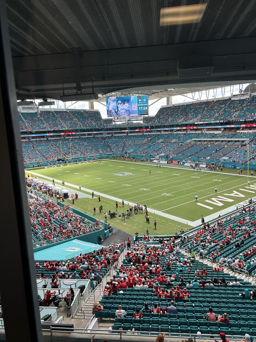 mitchholthus's tweet photo. .@chiefs What a vantage point? Same as Super Bowl 54 -listen now for 1966 pertains today @ChiefsRadioNet @KCChiefs_Matt @dahughesguy83 @joshklingler https://t.co/Pcc0JoQ04U