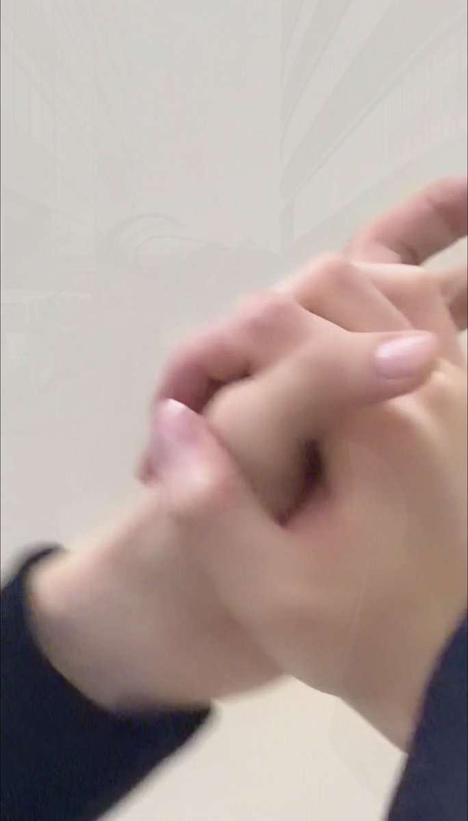 fabianxst's tweet photo. ภาพรวมวันนี้ พวกนางคบกันแล้วจริง ๆ ขอสรุปตามนี้แบบไม่รับฟังความเห็นต่าง https://t.co/7DkNx2sf2D