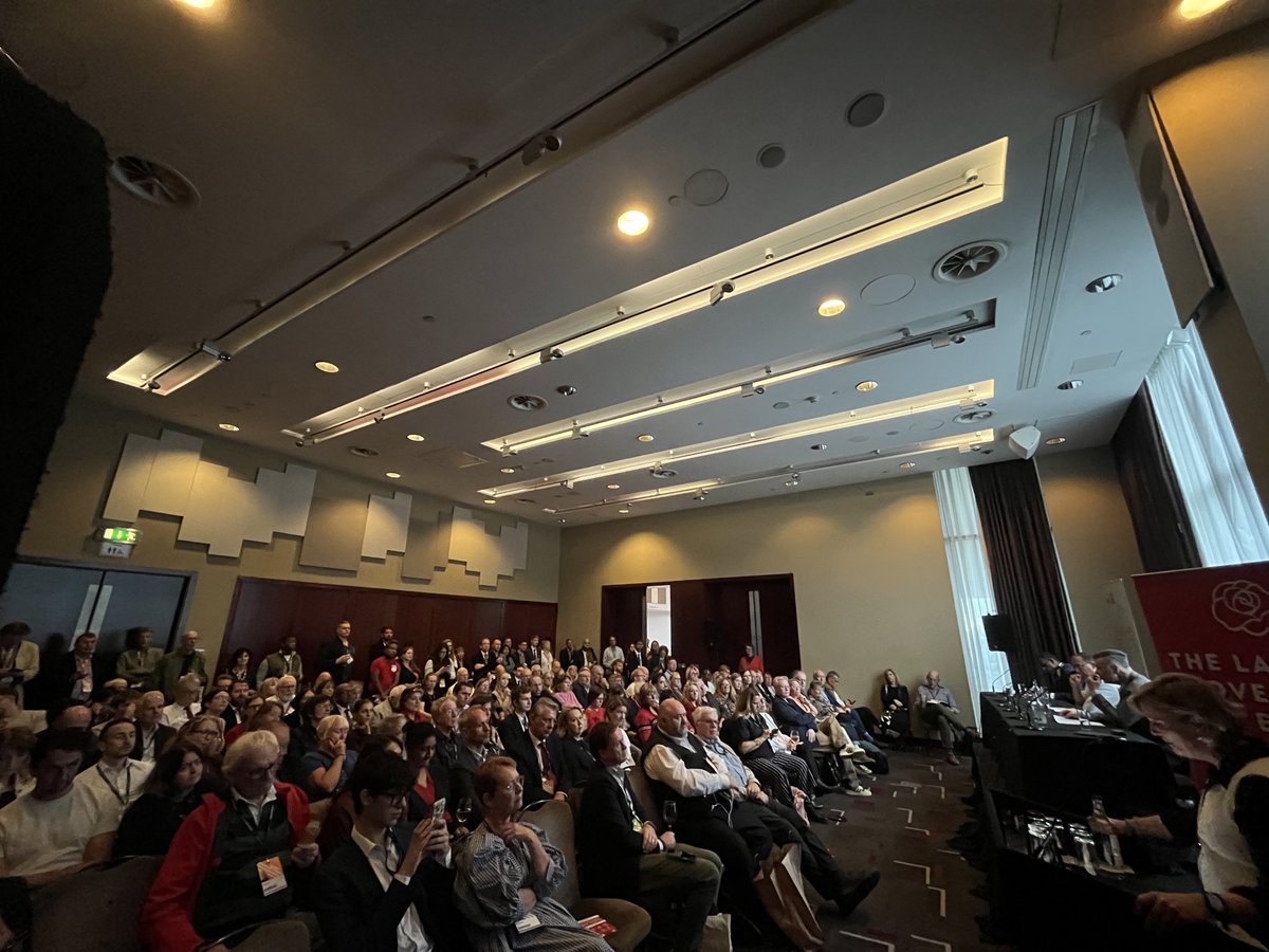 labour4europe's tweet photo. The Labour Movement for Europe Rally at 2026 Labour Conference kicks off with @stellacreasy: “in this room, we’re bringing Europe back.” https://t.co/DWjf8ijIDA