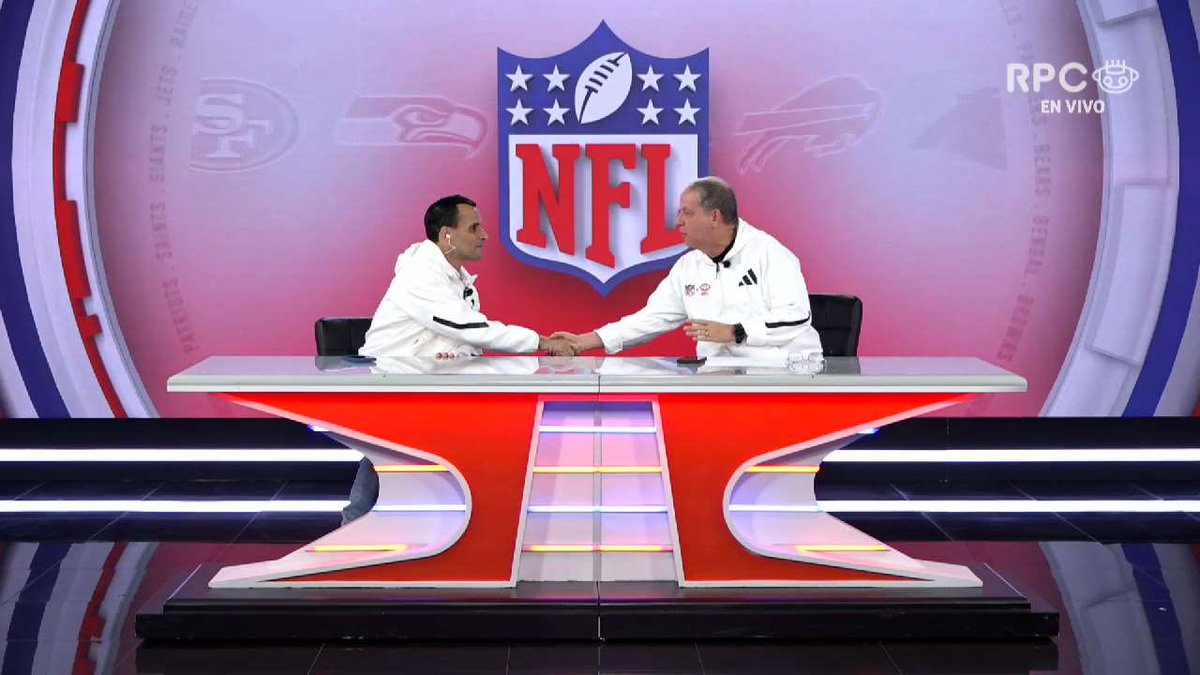 deportes_rpc's tweet photo. ¡EN VIVO! 🏈🤩

Kansas City Chiefs y Miami Dolphins se enfrentan en la semana 3 de la #NFLxRPC. 

#NFL https://t.co/aCNtTMqEMN