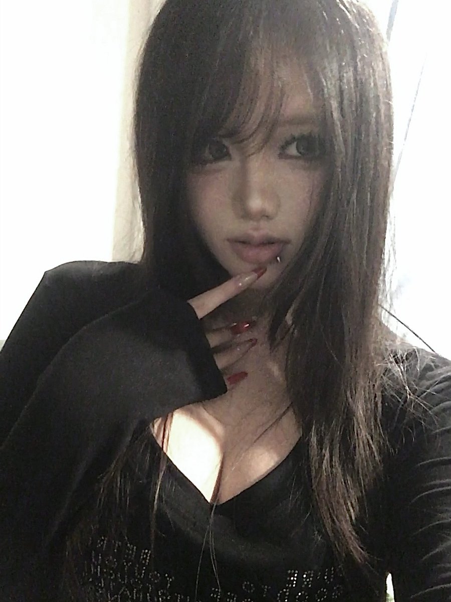 Reiji_ran's tweet photo. 嗯… https://t.co/MY8bdz3xAw