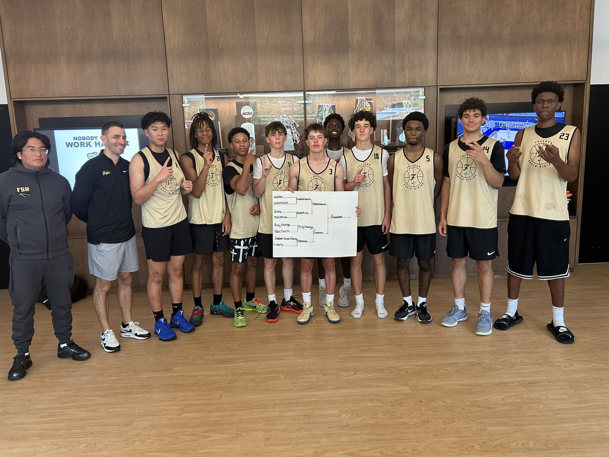 RMCHoops's tweet photo. Champions of our Lemon bracket Freedom South Riding! https://t.co/qUfu0wiOq7