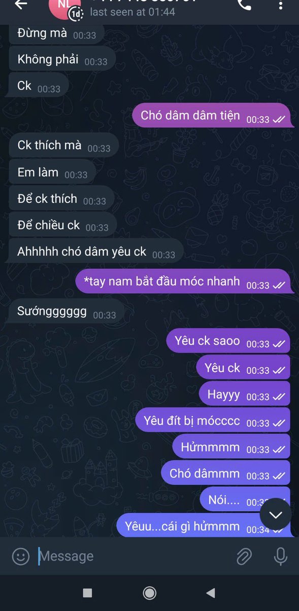 bossbillow's tweet photo. Một chút role đêm khuya , ai mún như thì ib anh nhé mấy con đĩ dâm của anh https://t.co/Y2d9yfWOdL