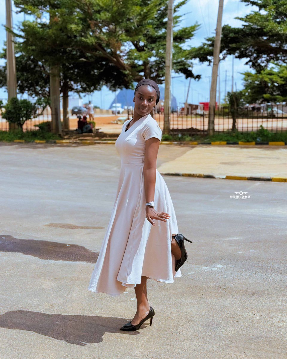 Japa_Queen's tweet photo. Happy Sunday, Brethren (and sisthren.😂) https://t.co/kGuLHqSehe