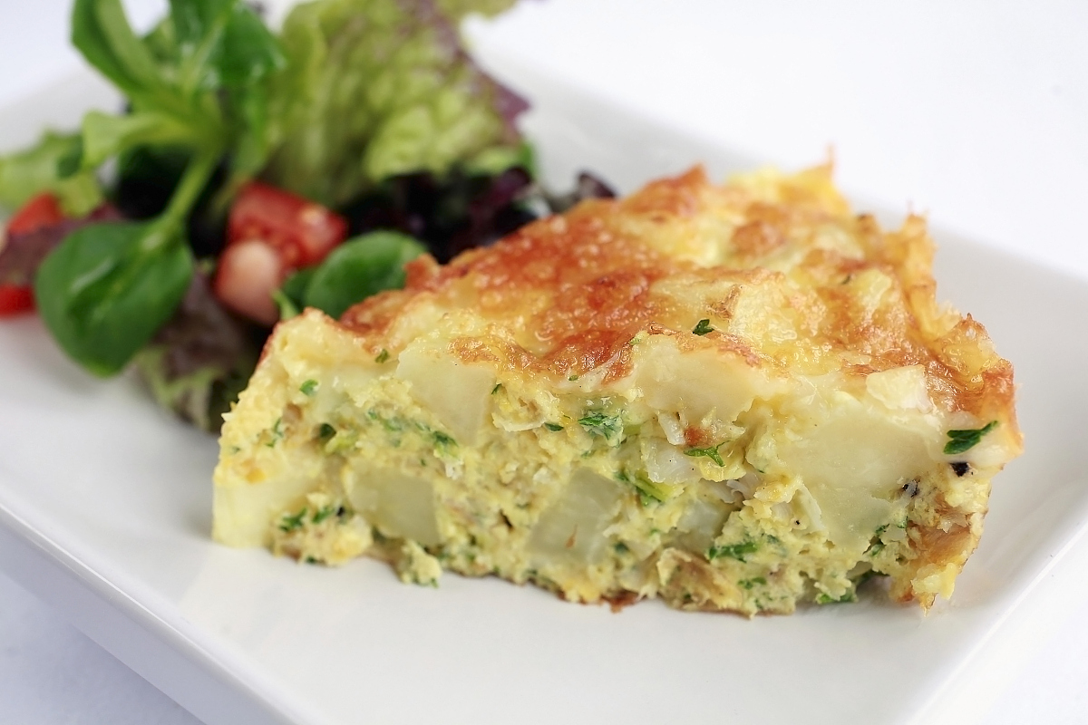JillHansenaib's tweet photo. Hoy hice una tortilla de patatas casera, super crujiente por fuera y jugosa por dentro, perfecta para un almuerzo rápido y delicioso! https://t.co/zTpYrpakIX