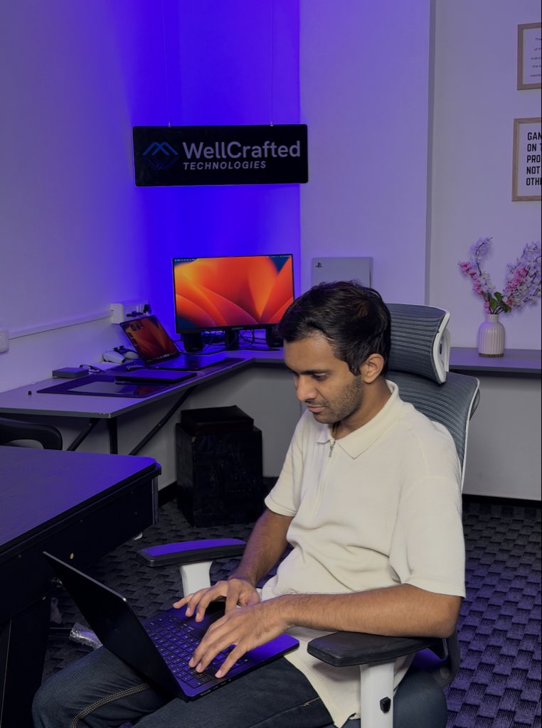 WellcraftedTech's tweet photo. A travel website integrating AI, we built and posted about, gave us huge reach.

Great numbers. No business.

That changed our content strategy, no more trends, only less but the right audience.

Right audience > bigger audience. https://t.co/eNJztmyQAG