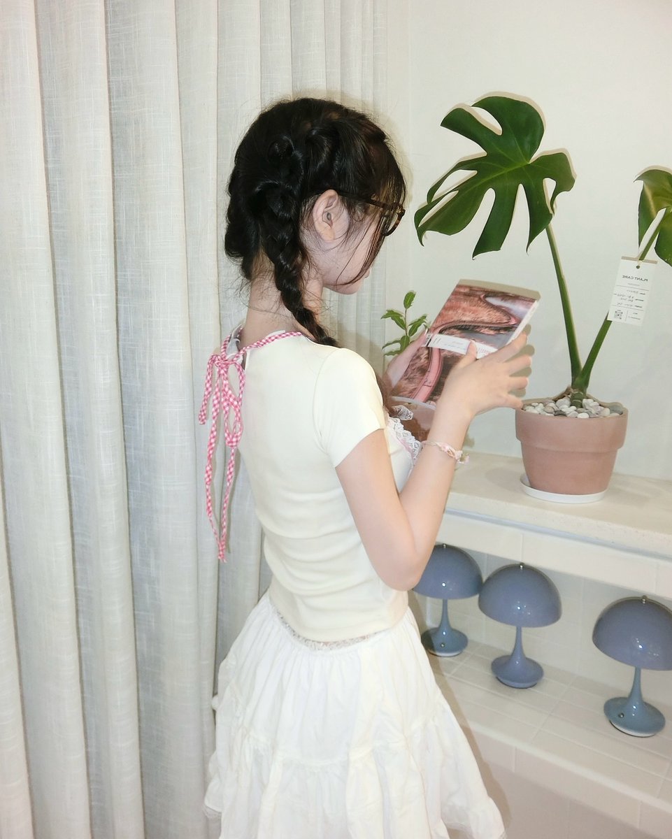 pepet_regis's tweet photo. 世界中に星はたくさんあるけど、僕の目には君しか映らないよ。みんなの意見も聞かせてね。 😂💧
isxG https://t.co/OXUvOgXnP6