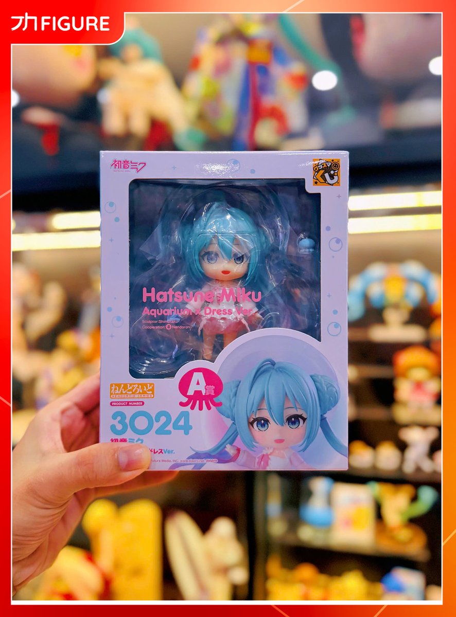 jhfigure_shop's tweet photo. Today’s new arrivals are basically a Hatsune Miku takeover 💙
Aquarium Miku A Prize, B Prize & Another Color, Nendoroid Miku V3 — plus Elaina, Kurumi, Sylphiette and Miku × MOONDROP MIRAGE.
Which one would you pick? 👀
#JHFigure #HatsuneMiku #AnimeFigure https://t.co/6lJPamkh4n