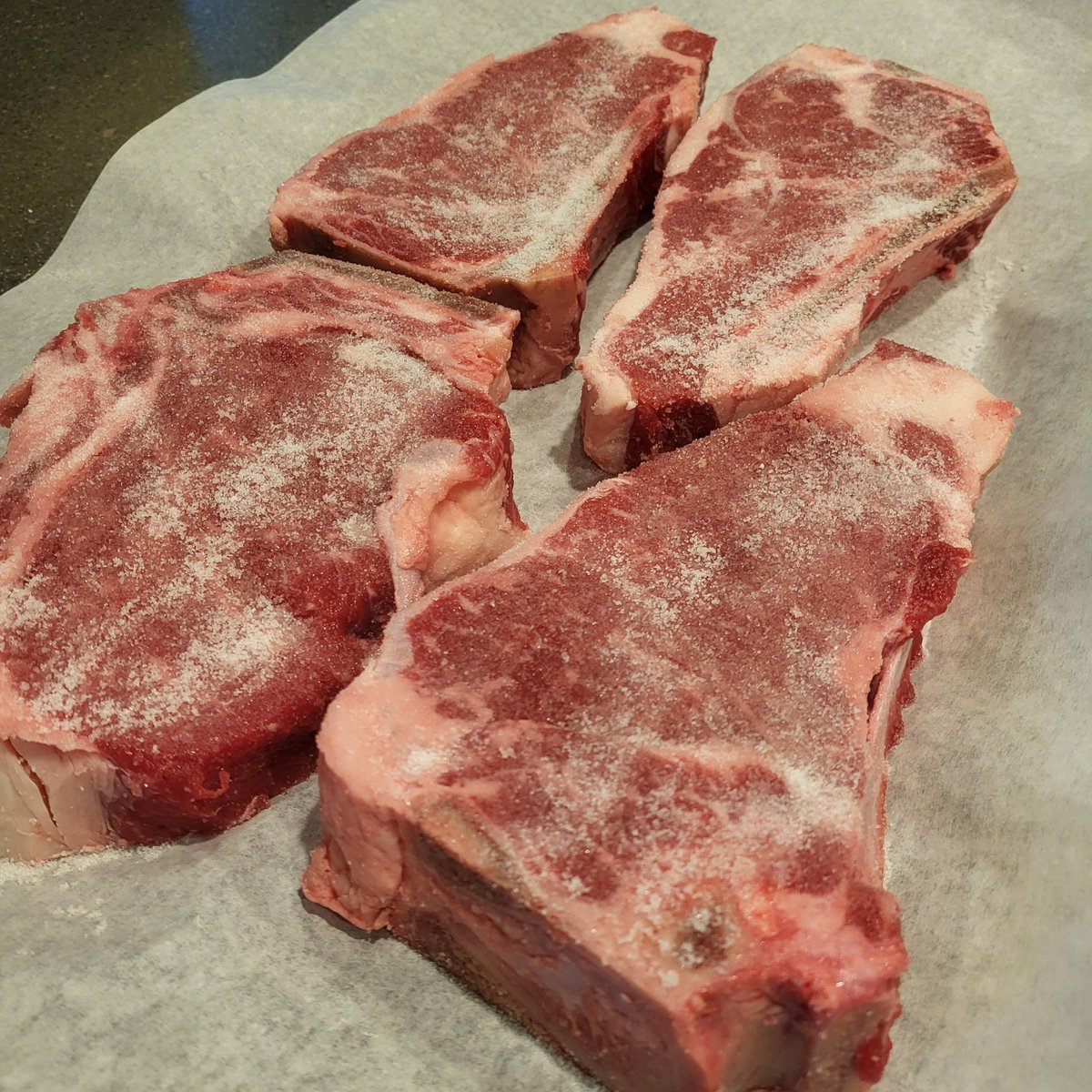 TimVieth's tweet photo. Giving these bone in strips a salt bath for tomorrow's dinner https://t.co/nW3iqqezv0