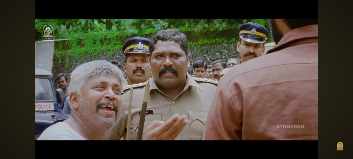 Nivaagrin's tweet photo. : Neenga LGBTQ+ support pannurengala?

Yaaru ivana? Kadasiya varavan gay nu sonnaaa pattasu satham keta panni maari oduvaan sir... https://t.co/2fDCvkKMiV