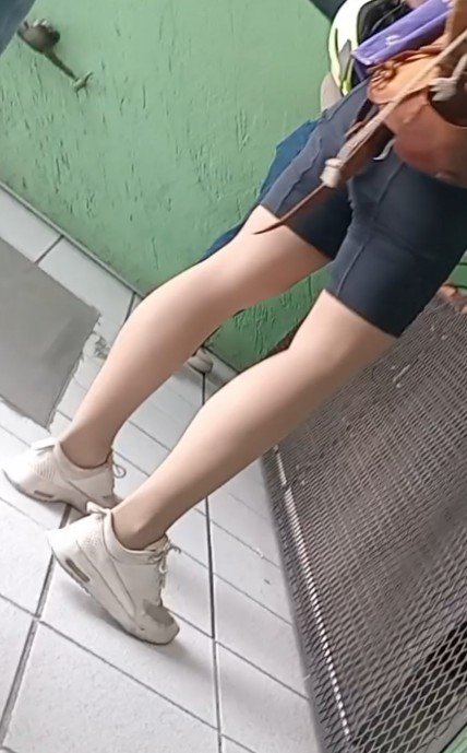 FemCalvesDaily's tweet photo. Calves pic #6
Anon follower 

#calvesfetish #calves #calf #femalecalves https://t.co/klIOhn3w10