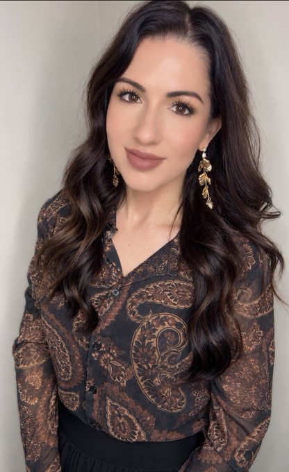 RoseRose88US's tweet photo. Hey old man, I'm
I’ll hunt you if I must, I’m serious!💃 Where you from?
I’m not stalking-just curious how far apart we are! 😊
Don’t go yet-tell me where you’re from✨ https://t.co/5LsPbY8O5V