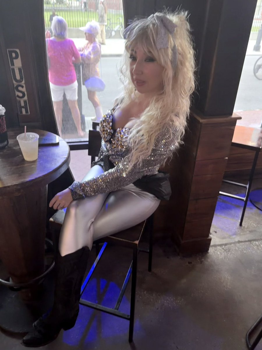 marla_bicouple's tweet photo. We had so much fun this weekend 
We love it when we have fans run into us and say hi. Especially when they want to book a collab and come back home with us. When they have a friend that wants to join too that makes it so hot.  
Would you want to come home with us? Would you want me as a redhead or a blond?
Please let me know and retweet me too💋🍆🍆🍆🍆💦💦💦💦🍒🍑👅