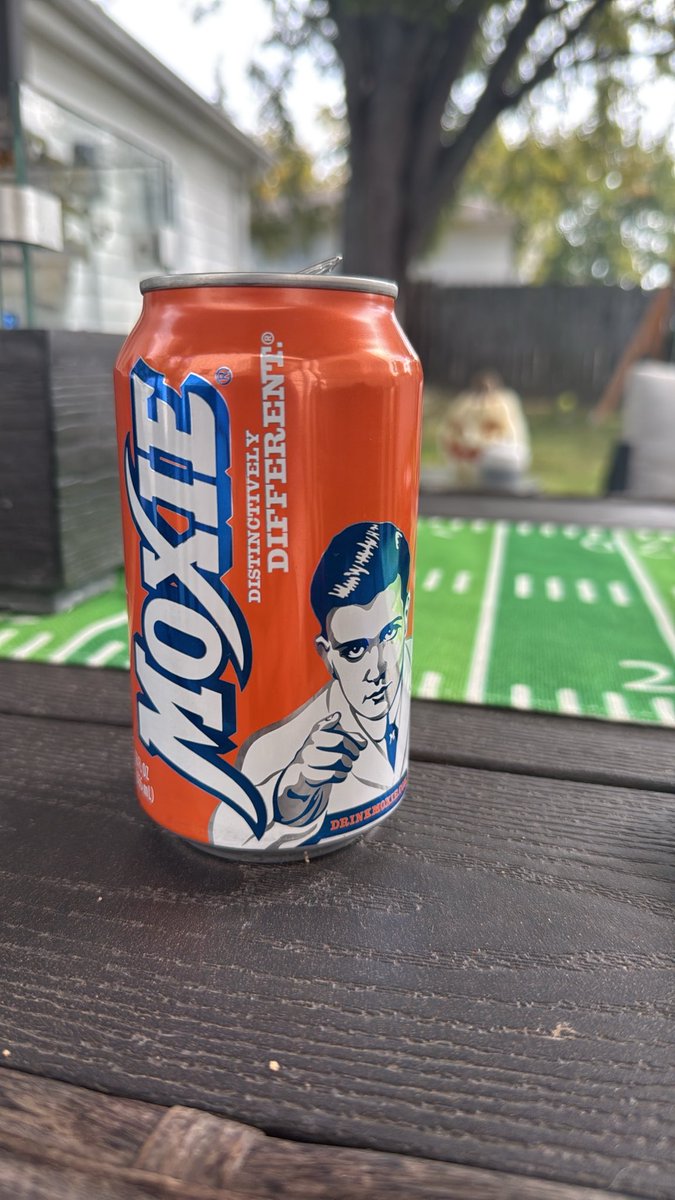 deeeznuts8's tweet photo. @WGR550 Game day ready… GO BILLS!!! https://t.co/j1Bf1vT3ZV