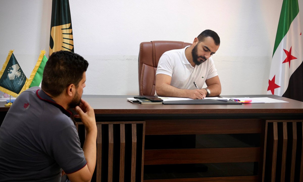 Suwaydamd's tweet photo. إدارة منطقة شهبا تواصل تسهيل معاملات المواطنين وإنجازها دون تأخير.
#محافظة_السويداء
#مديرية_إعلام_السويداء https://t.co/LRO4uO7rwz