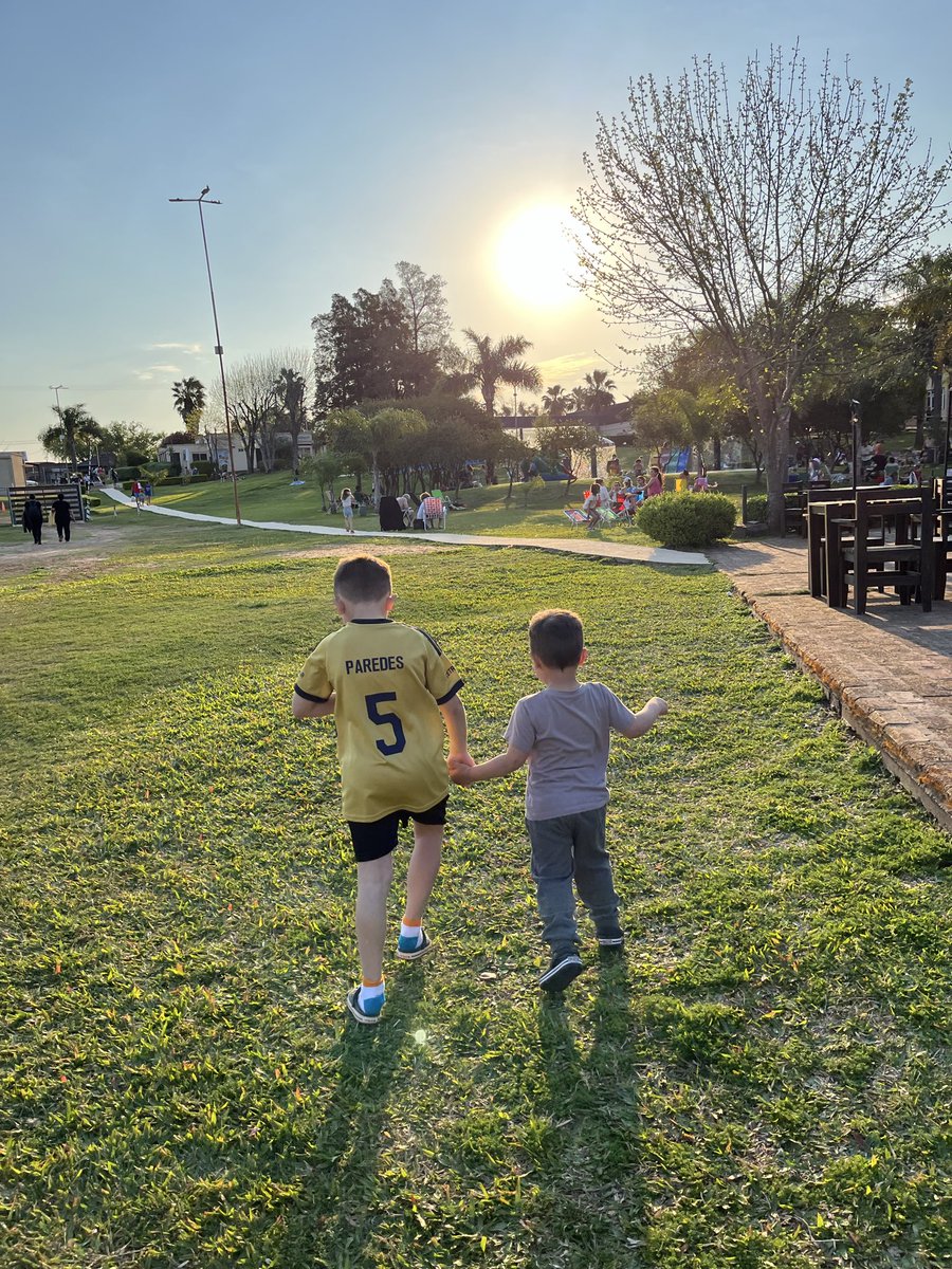 arbelo99's tweet photo. Lo que se quieren estos dos, me llenan el corazón de amor ❤️‍🩹 https://t.co/oq5KeGwZKn