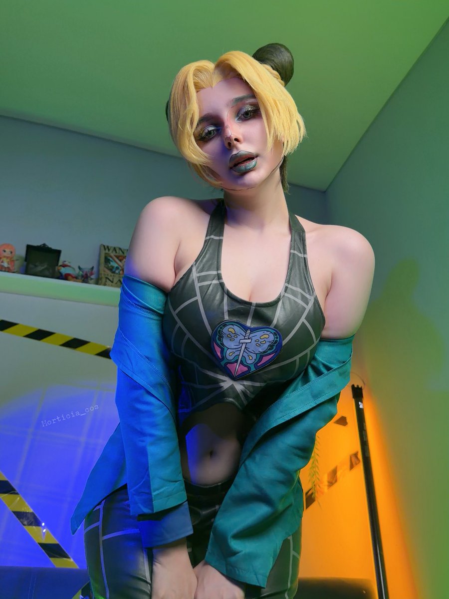 morticia_cos's tweet photo. My story may be over, but this bizarre adventure never stops. 🦋
The next race is about to begin…
 Steel Ball Run, we’ve been waiting for you. 🐎✨

Are you ready for the next JoJo? 👀 https://t.co/3HegDi5laT