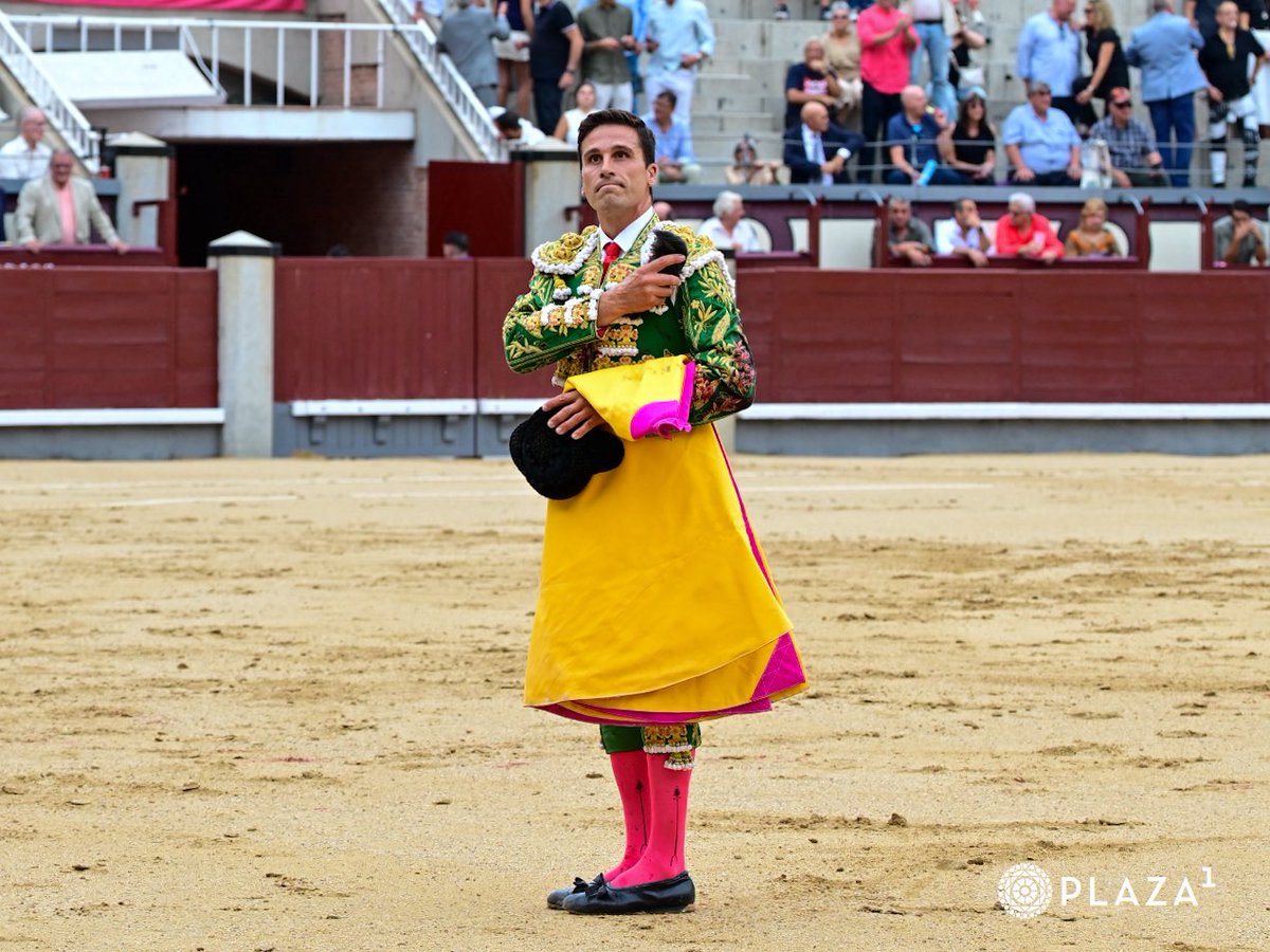 LasVentas's tweet photo. 1️⃣| 𝗢𝗿𝗲𝗷𝗮 para 𝗝𝗢𝗦𝗘́ 𝗖𝗔𝗥𝗟𝗢𝗦 𝗩𝗘𝗡𝗘𝗚𝗔𝗦. Silencio para el de 𝙎𝙖𝙡𝙩𝙞𝙡𝙡𝙤.
#LasVentas https://t.co/cM9DIDGJxZ