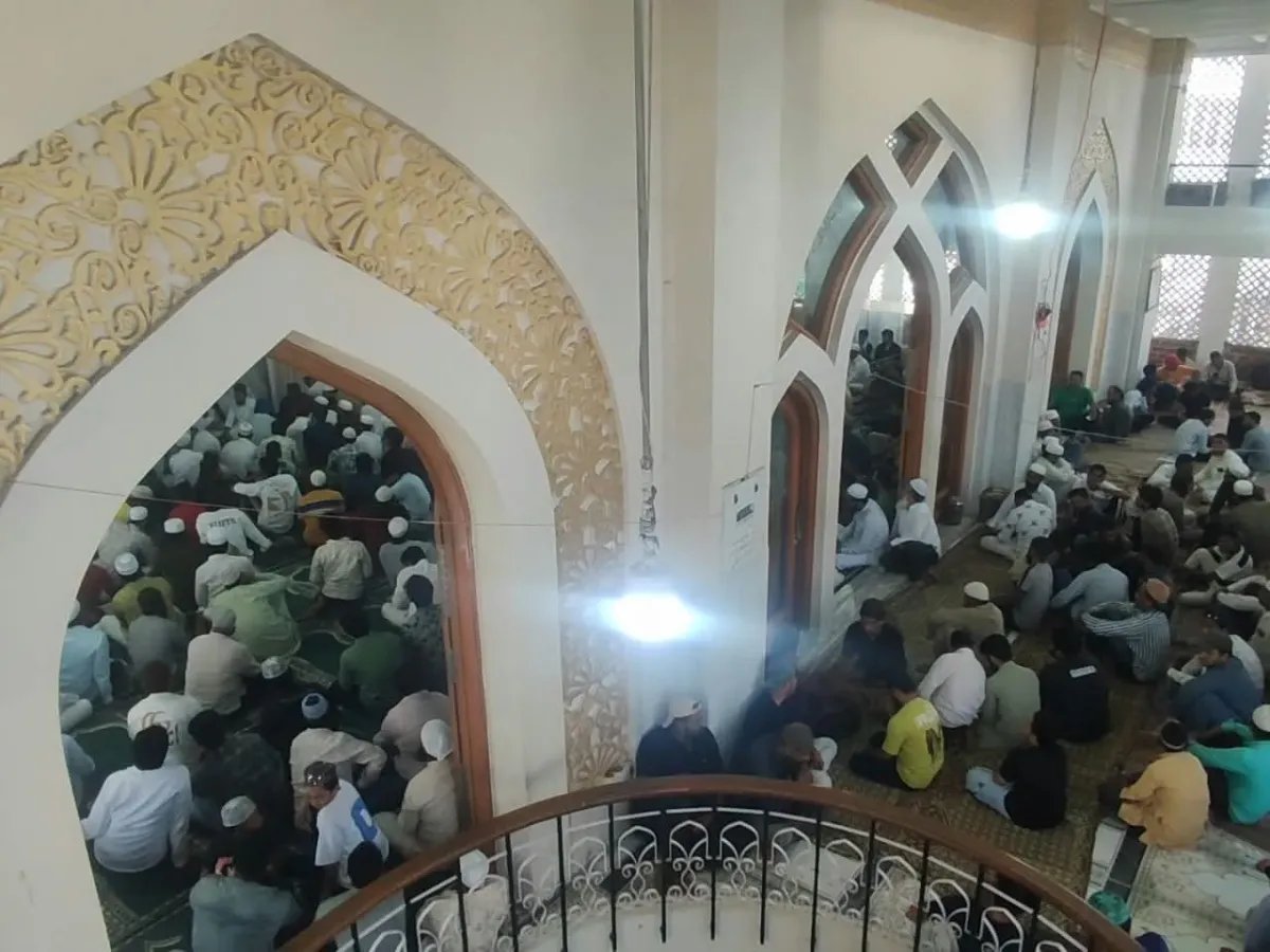 IAasMohd's tweet photo. #SaveUjjainShahiMosque https://t.co/jaUhxvFhOn