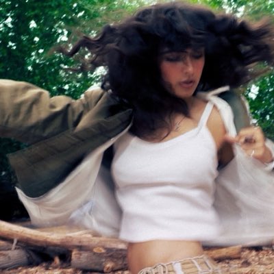 Rabynette123's tweet photo. #NewProfilePic https://t.co/TPVlkf45Cz