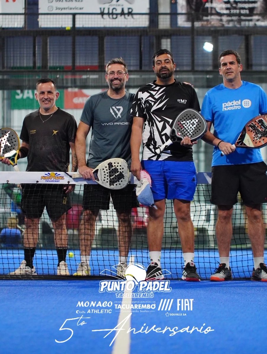 m7uruguay's tweet photo. 𝐃𝐄 𝐄𝐒𝐓𝐑𝐄𝐍𝐎 𝐄𝐍 𝐋𝐀 𝐂𝐀𝐍𝐂𝐇𝐀 🎾

Santiago Bude estrenando nuestra nueva camiseta en el torneo de Punto Pádel, en Tacuarembó ▫️▪️

Nuevos colores, nuevos desafíos y las mismas ganas de seguir creciendo en cada competencia.

M7 / Equipo

#rivera #uruguay #tacuarembo https://t.co/x7G3xIPgXA