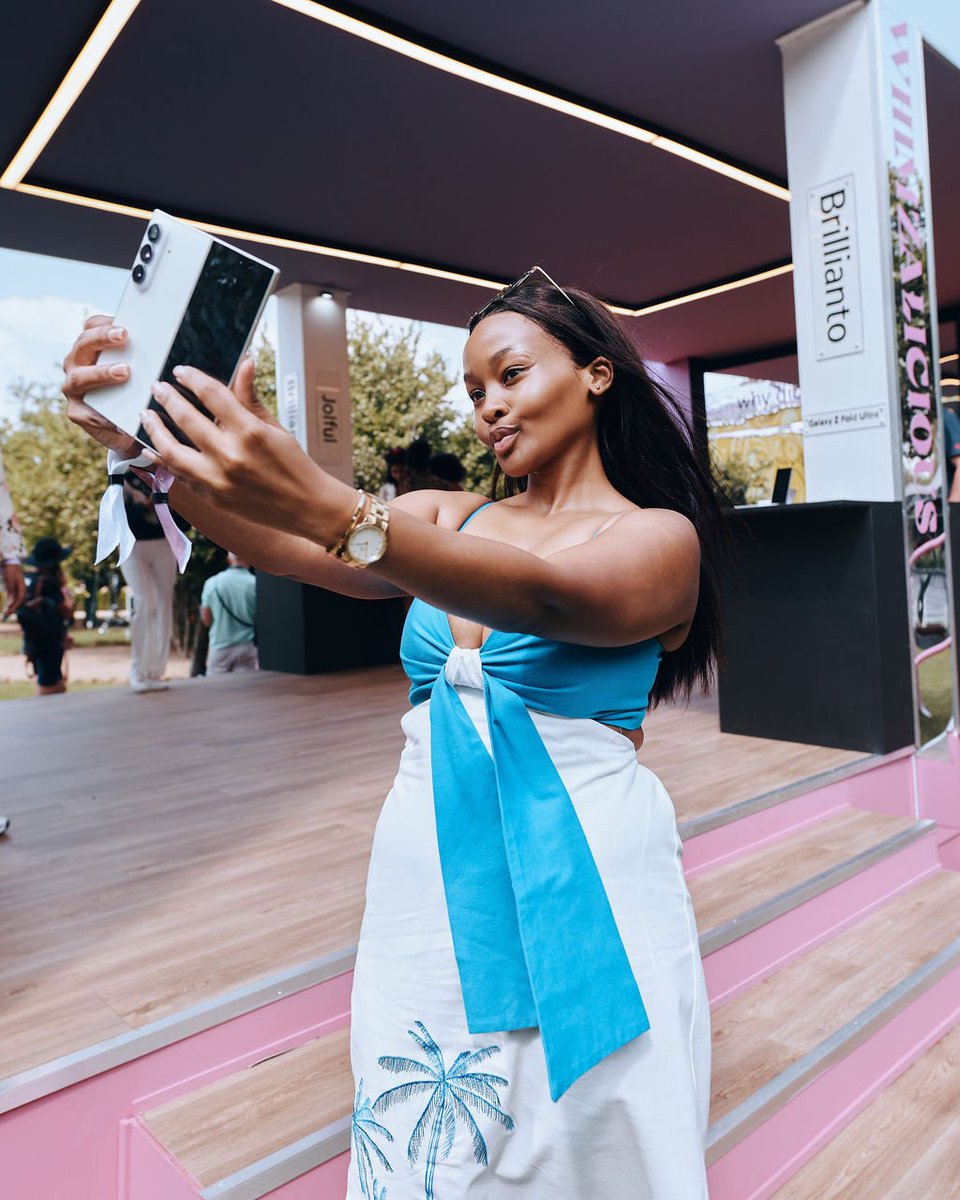 MuloiwaThendo's tweet photo. Tech that doubles as art installation. ๐ Experiencing the seamless curve and featherlight feel of the #GalaxyZFold8 inside a pastel carnival dream was not on my 2026 bingo card, but Iโm obsessed.
Big vibes at #LMC with @SamsungMobileSA! ๐ช๐ซ
#SamsungMobileSA https://t.co/fIGFq4jvMB