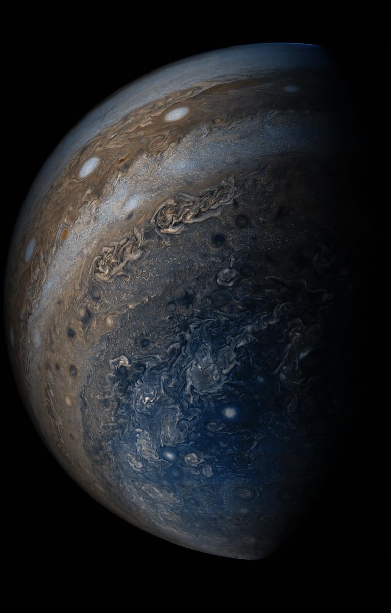 astro_jaz's tweet photo. yes, this is a real image of jupiter, the universe is an artist https://t.co/TIWfNAGe3R