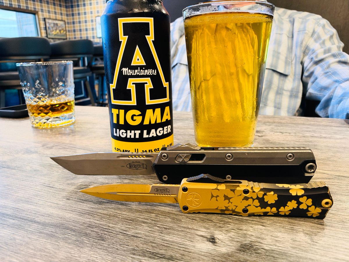 HelaciousSC's tweet photo. List the things that make NC great - I’ll start

#helacious #microtech #appstate https://t.co/3MxG6EZ7fv