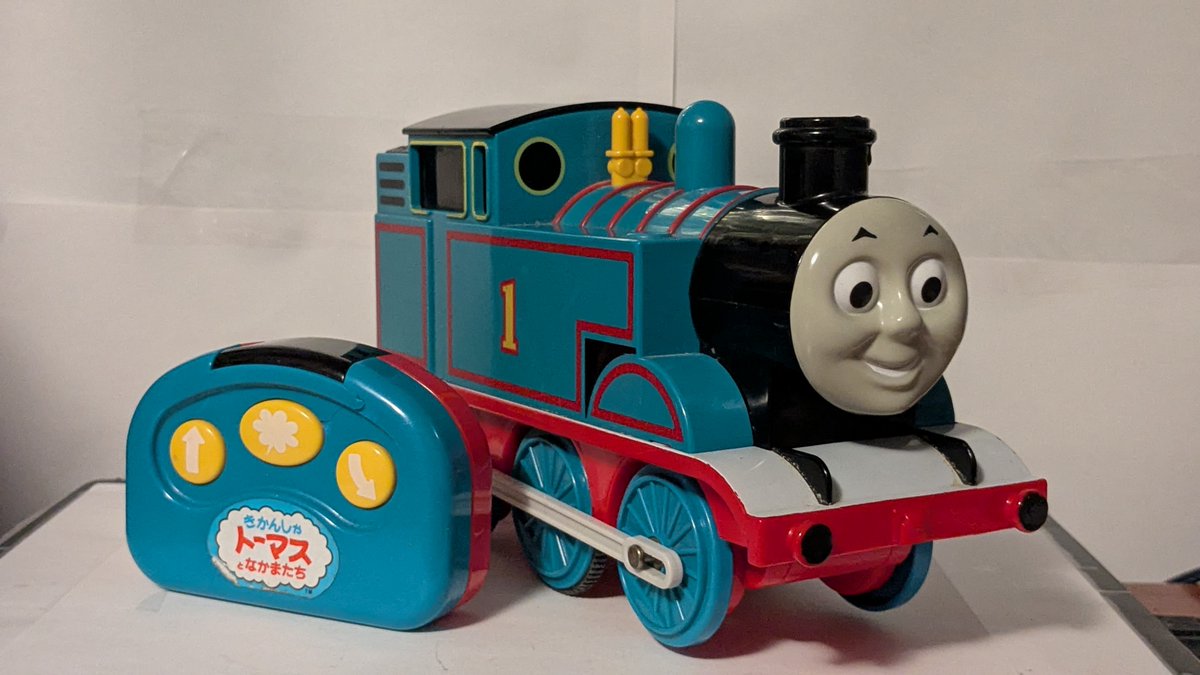 _xX1001101Xx's tweet photo. Tomy Thomas &amp; Friends Steam and Sounds Remote Control Thomas (Japanese variant) https://t.co/2LFEKPPFq5