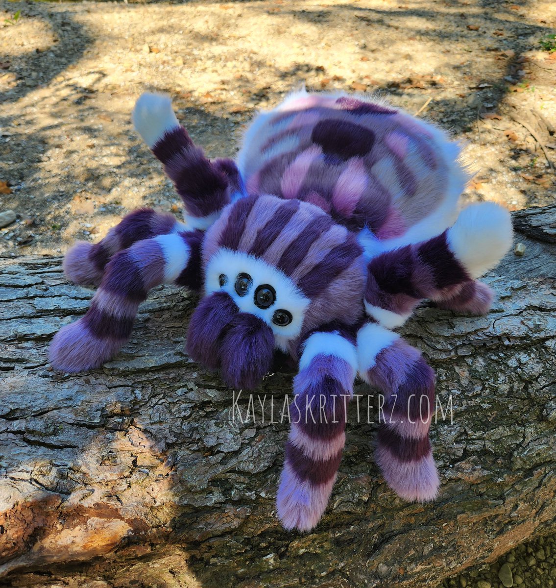 KaylasKritterz's tweet photo. Violet the jumping spider backpack is all done! Made exclusively with @foxy_fabrics teddy and fox furs. Her abdomen and legs are posable! Will be available along with the other at Riley Festival 1st weekend of October. https://t.co/m5qIVvd5om