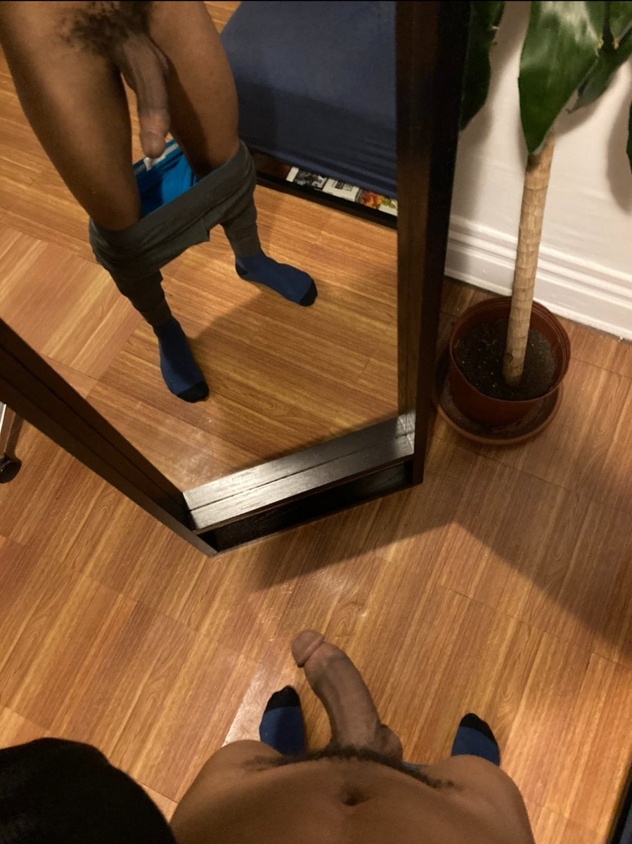 NativeHue7's tweet photo. Long john weather 🧦 https://t.co/wzwSFWOOP2