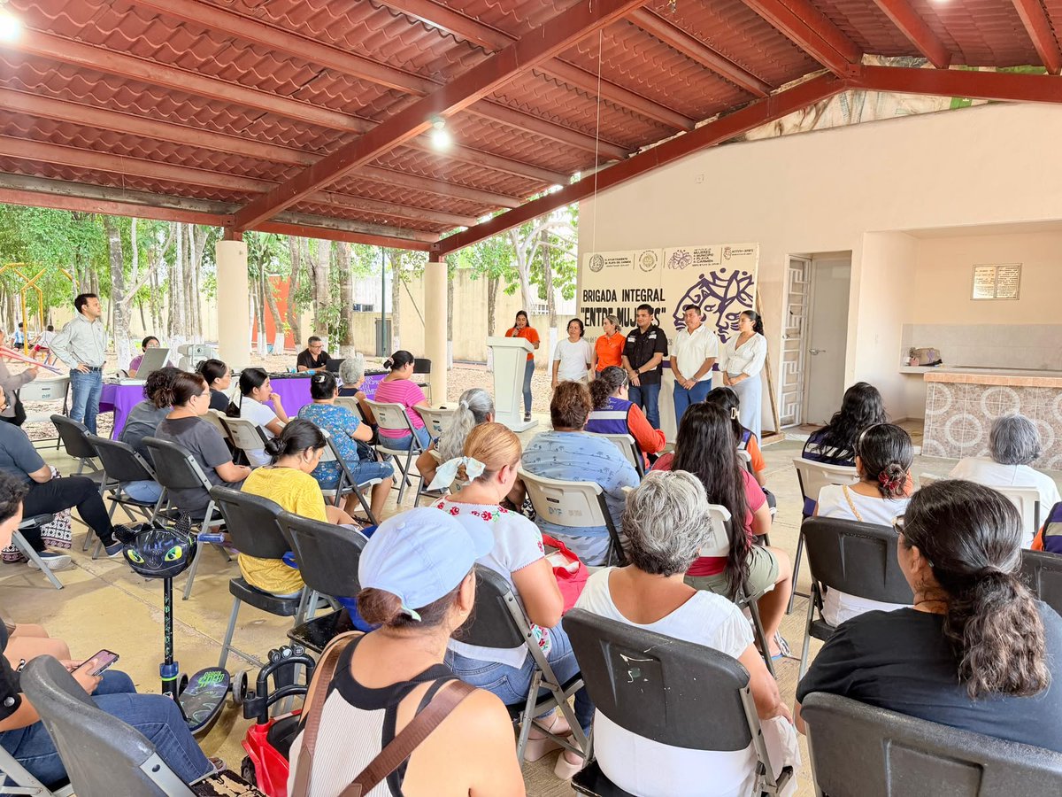 RevistaEliteqr's tweet photo. Playa del Carmen acerca atención y servicios directamente a las mujeres.🤝
El gobierno de Estefanía Mercado impulsa la Brigada “Entre Mujeres” para facilitar orientación y servicios a la comunidad.✨
#Bienestar #Comunidad
@estefaniamerkdo @GobPDC
https://t.co/8Lk7daktsh https://t.co/aqgKQS2ie9