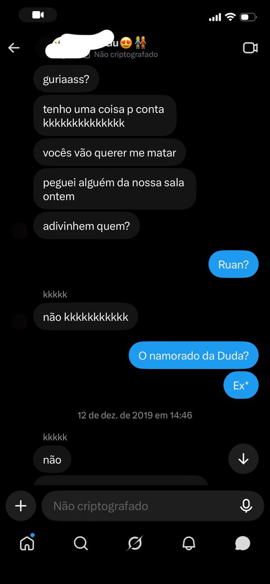 Sahr0sa's tweet photo. Eu vendo o grupo: meu Deus, que nostalgia! Kkkkkk Ao mesmo tempo, uma vergonha alheia que só por Deus kkkkkkkk. https://t.co/arAMlVZzKx