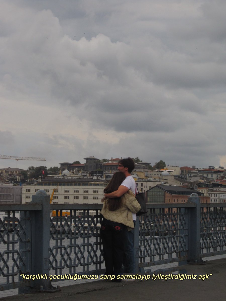 kederlipek's tweet photo. istanbul’da aşk, film karelerinden fırlayan fotoğraflarım ve bazı alıntılar 🌀 https://t.co/ixy8VdQ3D5
