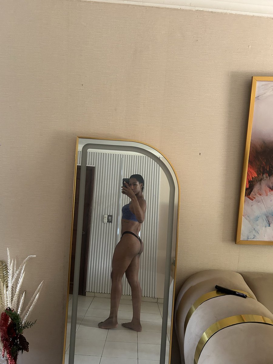 Barbiezon_14's tweet photo. Chica trans 
#خليجي٢٧ 
#نکلو_ڈٹ_جاؤ_خان_کیطرح 
#FatmaBetülSayan #٢٠٣٠_بلا_نقاب 
#3308EnkazınıTemizleyin https://t.co/bUtVxZJ3Ko