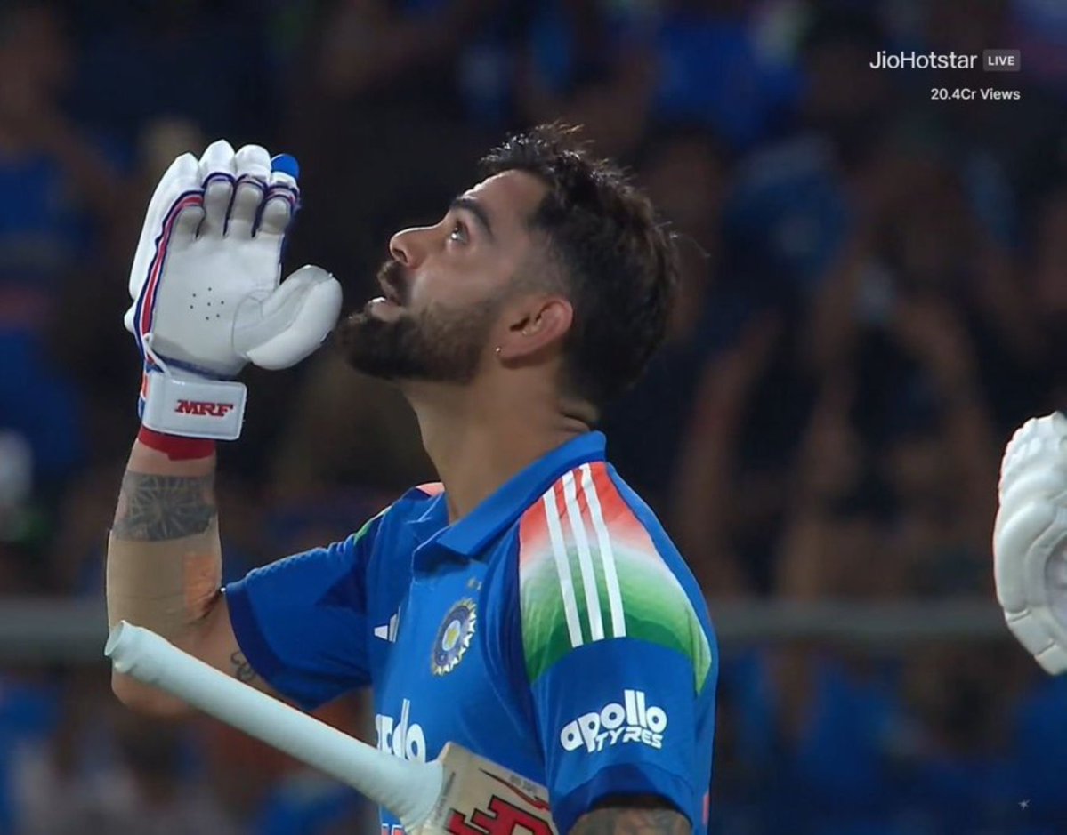 imkevin149's tweet photo. Scored century with 160 SR and 9 sixes
Completed fifty with a six
Completed century with a six
Finished match with a six
Completed 15k runs in ODIs 
Most ODIs runs at home

Life is peaking again as a Kohli fan. https://t.co/DhNwnME0OW