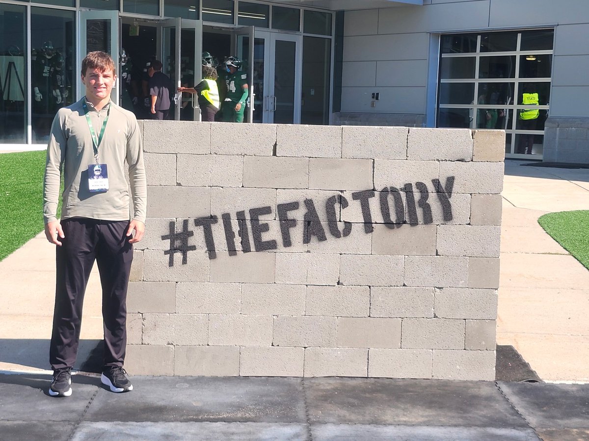 CarsonFauser's tweet photo. Had a great time yesterday at Eastern Michigan University for a Game Day Visit!
Thank you to @EMUFB and the coaching staff for the opportunity to experience the game-day atmosphere. I really enjoyed learning more about the program and seeing everything EMU has to offer! https://t.co/i4BIJ9myZY