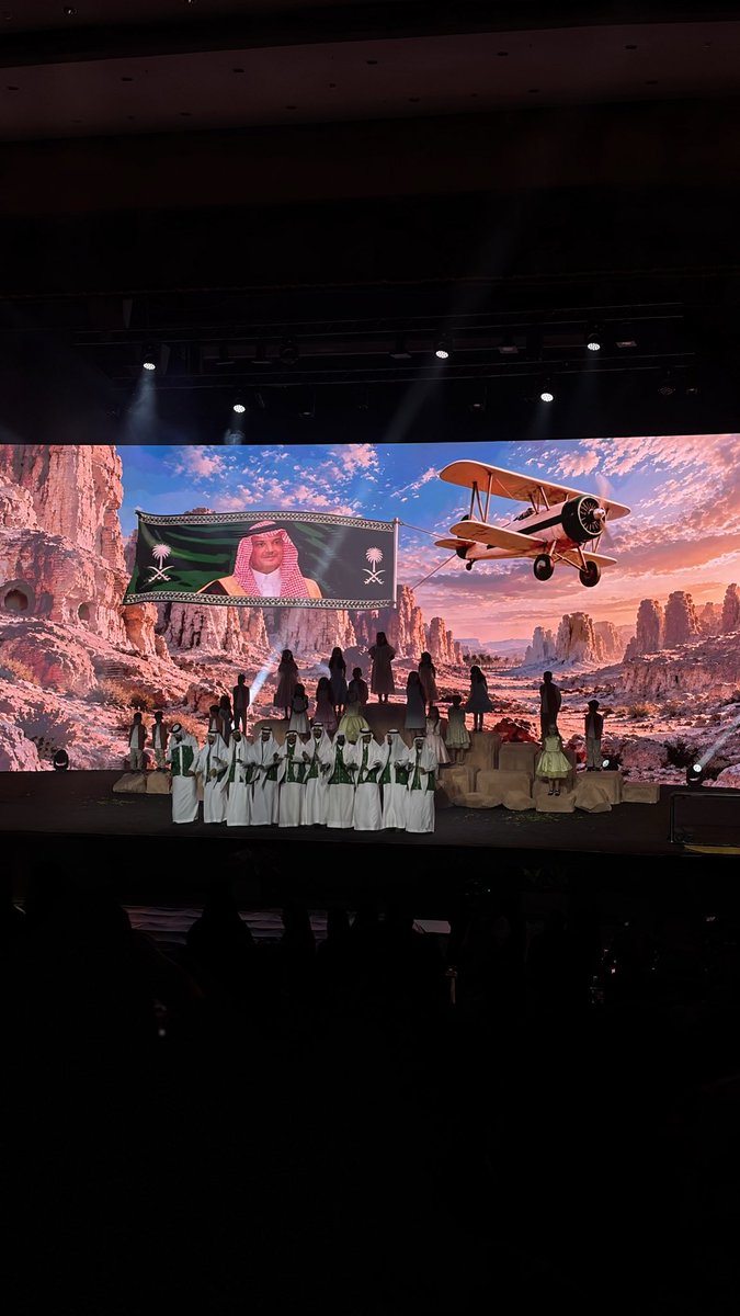 Fatimah_y1's tweet photo. جزء من احتفال #جامعة_الملك_فيصل بمناسبة اليوم الوطني الـ96 في واحة الأحساء..

فقد قال عنها الملك المؤسس _طيب الله ثراه_:
 "إذا لم أمتلك الأحساء فلن أستطيع امتلاك باقي البلاد"

#عزنا_بطبعنا https://t.co/OQI2aOrGVq