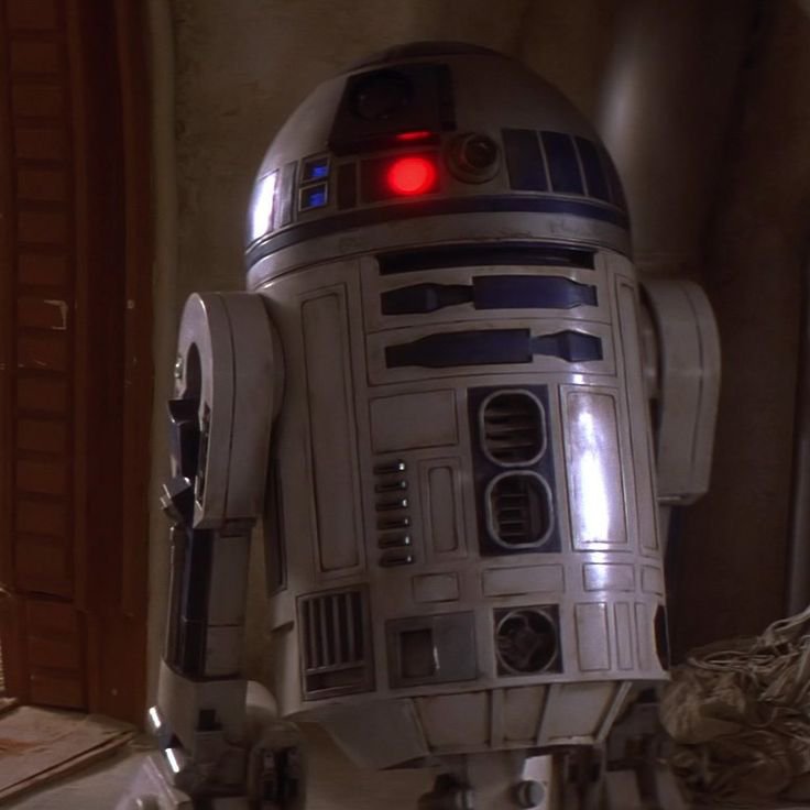 Droids_Rol's tweet photo. [📜] buenas tardes a todos, ¿cómo se encuentran? ¿que tal están?, yo y R2 me temo que no muy bien, tenemos malas noticias, sobre una de las mejores pilotos rebeldes. . . .

[💾] beep . . . https://t.co/dKY0jhf9IA