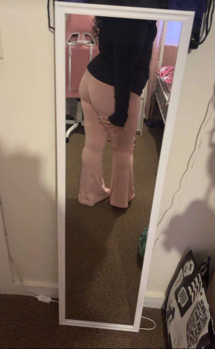 stunnagirlbibi's tweet photo. #latina #thick https://t.co/zhrimTs35D