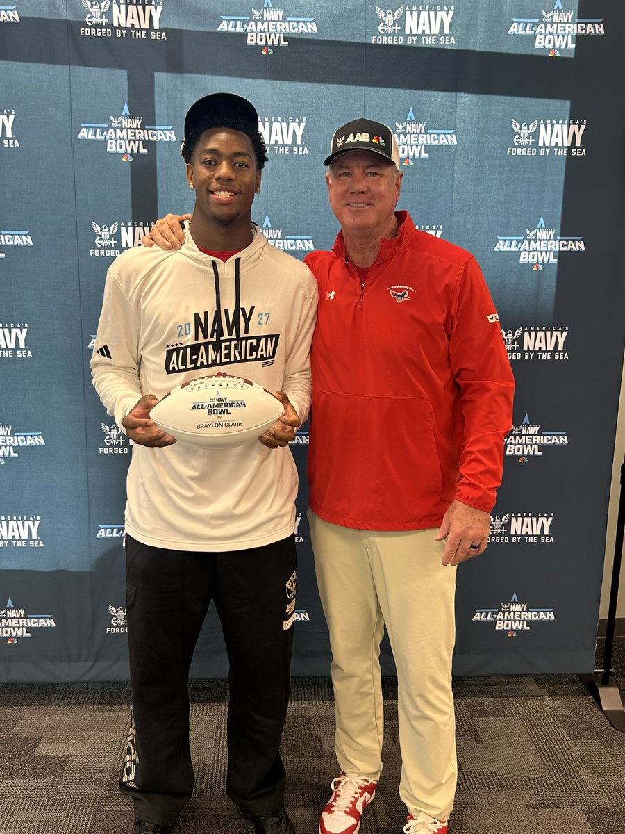 ChadGrier_'s tweet photo. Congratulations to Providence Day WR Braylon Clark on being selected to the Navy All American Bowl! https://t.co/se9vgCRbEY