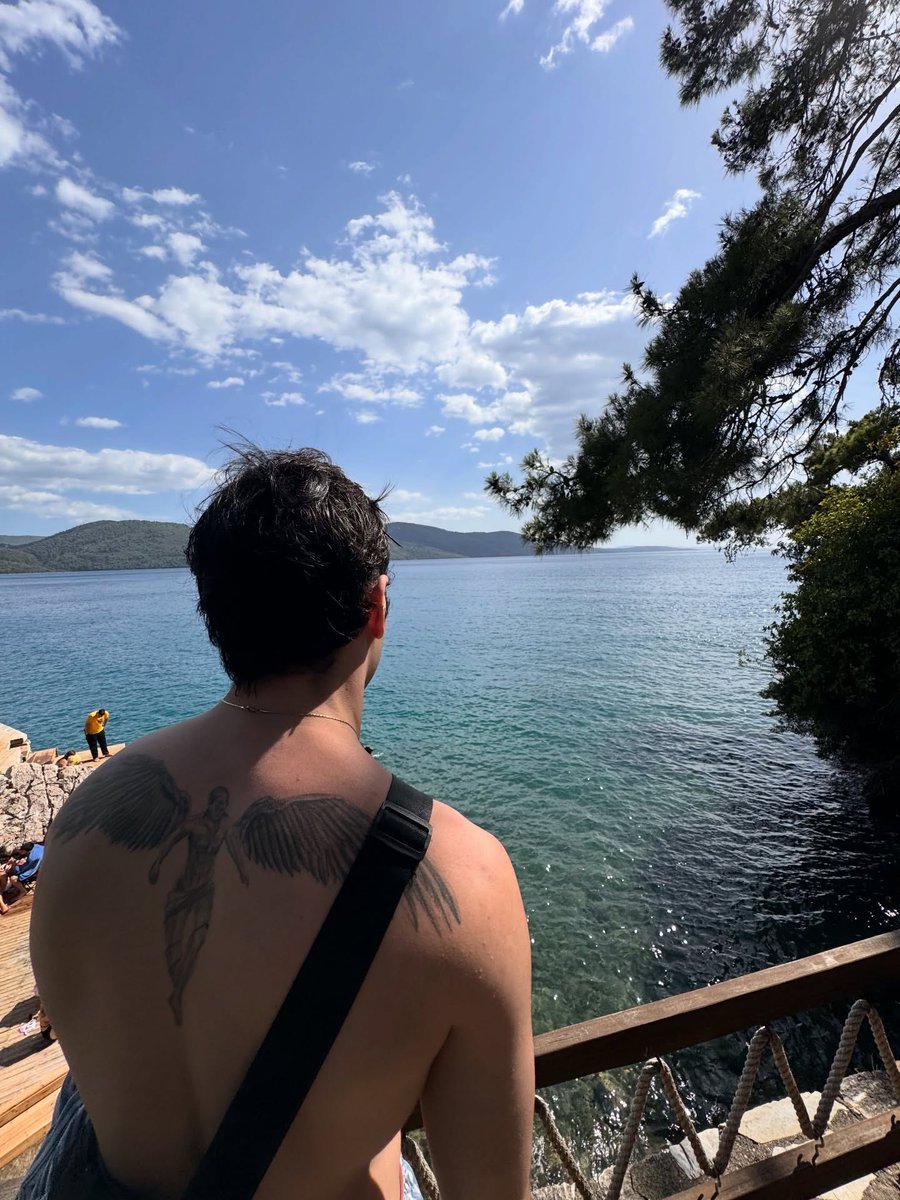 Khankleb's tweet photo. 🌊🚤 https://t.co/0suWLaH41Z