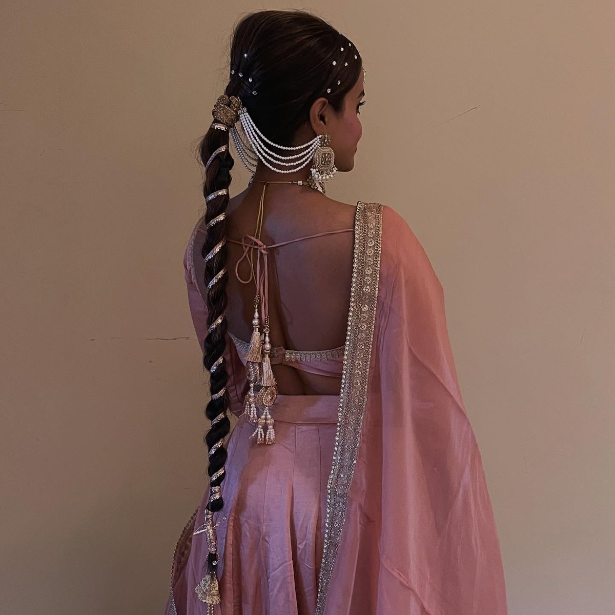 JeanieJacon2's tweet photo. @perfectmakeoversudaipur_ https://t.co/mFinGuBvfw
