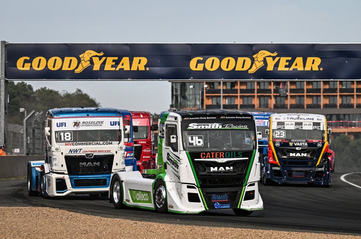 blog_senna's tweet photo. Tercera victoria de Norbert Kiss en este fin de semana, después de ganar la cuarta carrera de Le Mans.
@ALBACETE_Racing termina 3° y logra subirse al podio.
#ETRC https://t.co/466ACyxD99