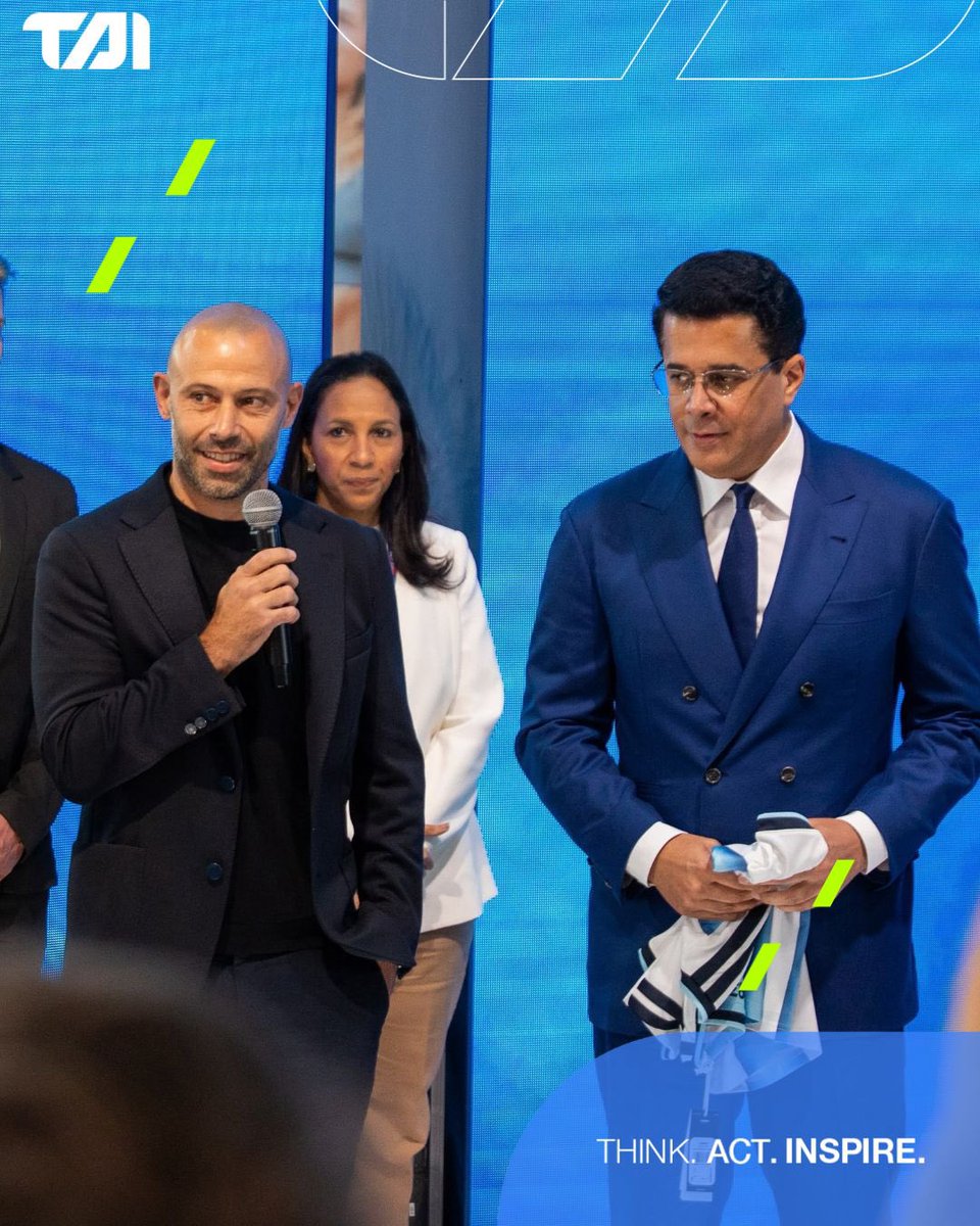 thinkactinspire's tweet photo. 🇩🇴🇦🇷 Javier Mascherano junto a República Dominicana en FIT.

Inauguración del stand junto a David Collado, recorrido y una charla en formato podcast para Emprendedores con David Collado.

Desde TAI, seguimos conectando deporte, personas y destinos.

THINK. ACT. INSPIRE. https://t.co/C7AyOYdVPW