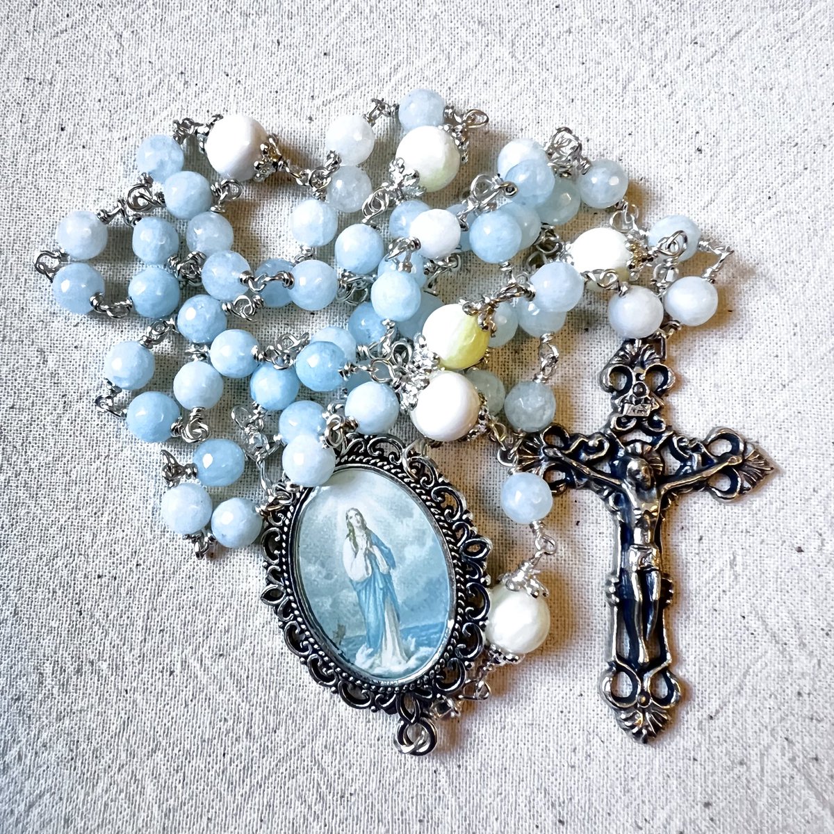 CarmeliteAnna's tweet photo. Ave Stella Maris! https://t.co/UXRlnMZ0N1